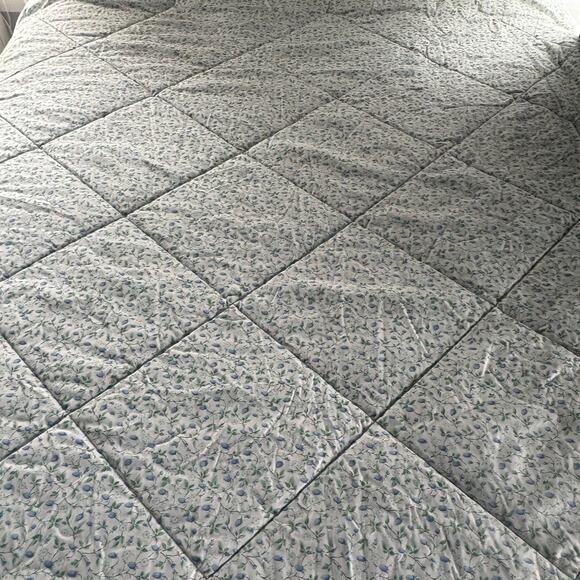 Vintage LAURA ASHLEY BRAMBLE BERRY Queen Reversible Comforter - Picture 5 of 8